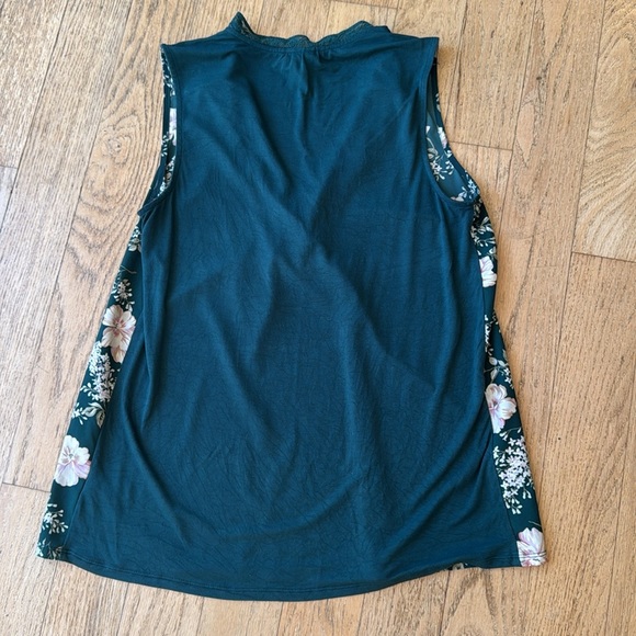 A new day sleeveless blouse women’s size small - Picture 8 of 8